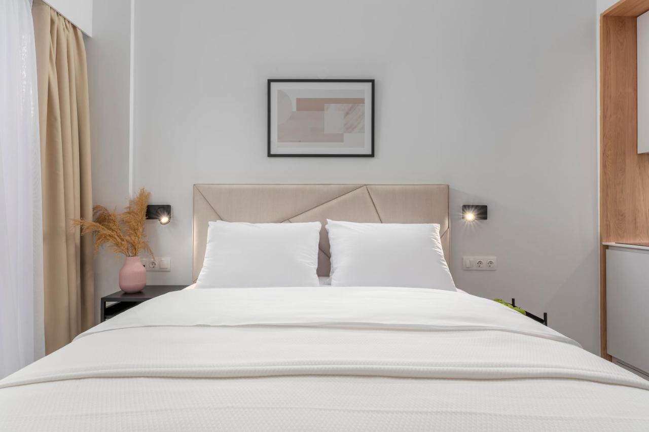 Ιωκα Suites / The Urbitality Project Thessaloniki Buitenkant foto