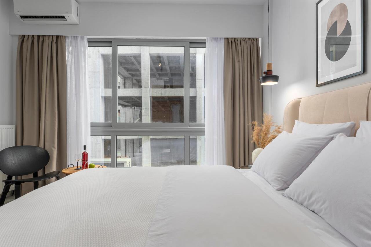 Ιωκα Suites / The Urbitality Project Thessaloniki Buitenkant foto