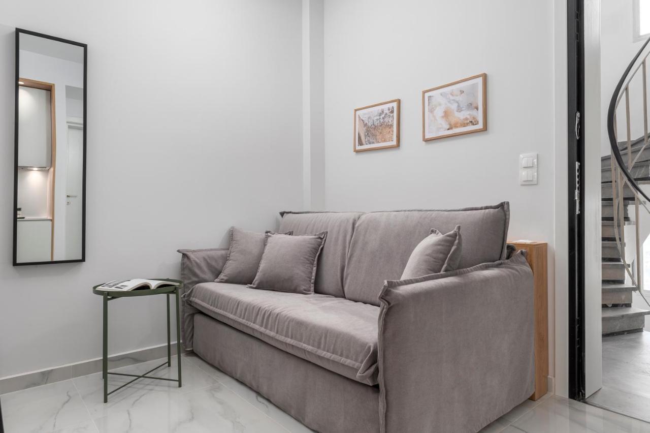 Ιωκα Suites / The Urbitality Project Thessaloniki Buitenkant foto