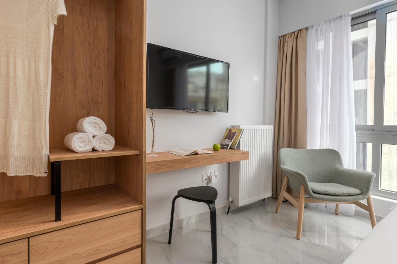 Ιωκα Suites / The Urbitality Project Thessaloniki Buitenkant foto