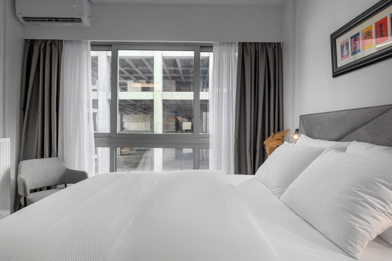 Ιωκα Suites / The Urbitality Project Thessaloniki Buitenkant foto